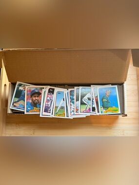 1989 Topps Baseball Card Lot - Vintage Player Cards Commons Mystery Bundle